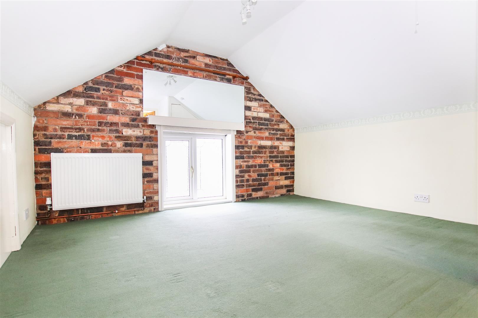 USABLE LOFT SPACE